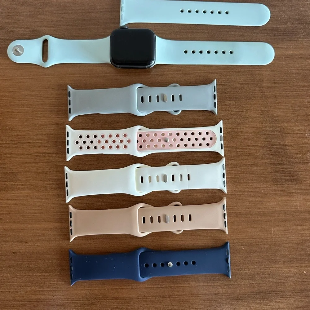 Apple Watch Series 5 Space Gray Aluminum Case 40mm